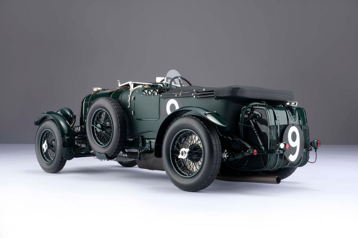 "1929 Bentley Blower" - 1930 Le Mans - Birkin & Chassagne - 1:8 scale model positioned on a light background.