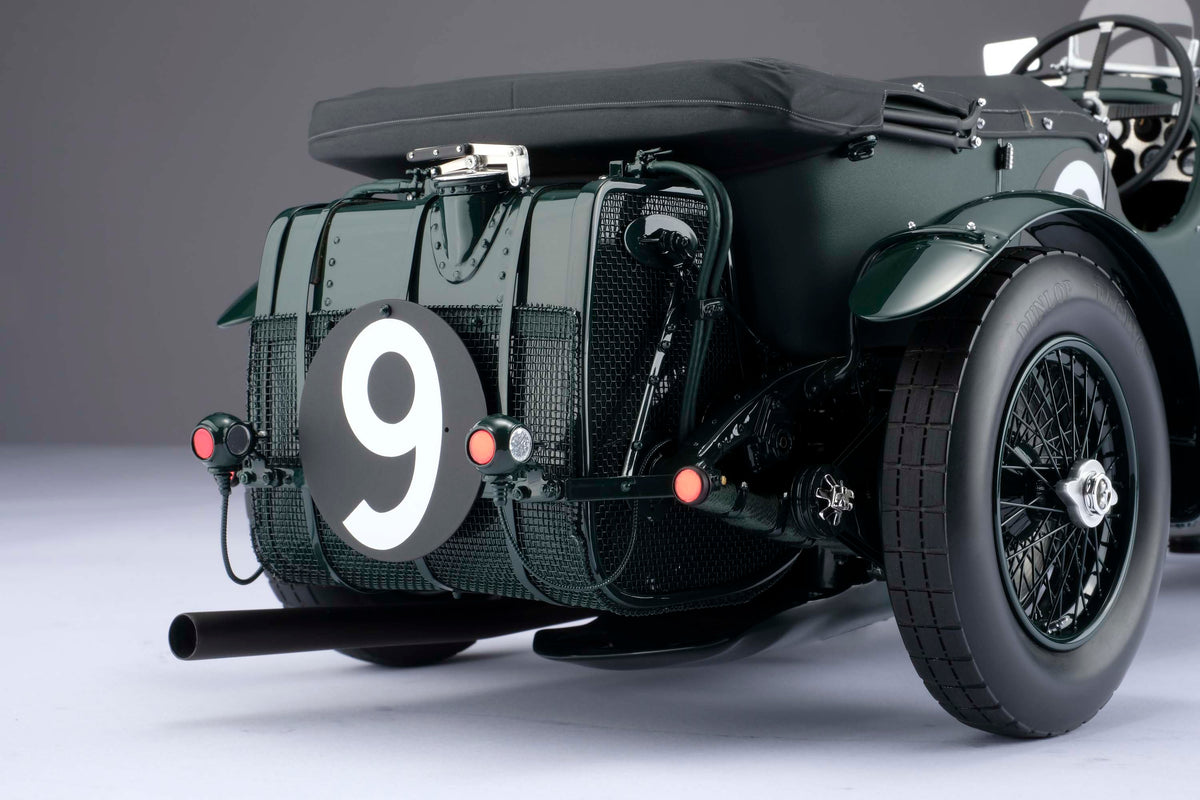 "1929 Bentley Blower" - 1930 Le Mans - Birkin & Chassagne 1:8 scale model positioned on a light background.
