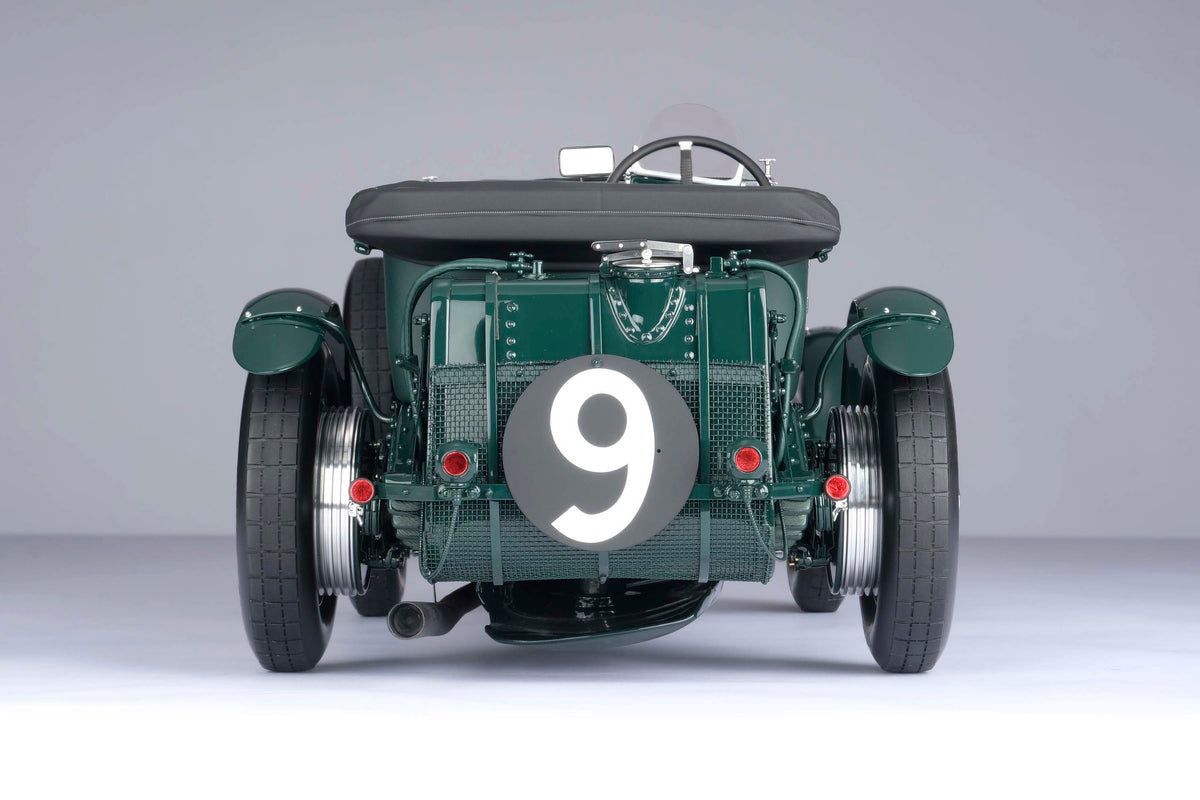 "1929 Bentley Blower" - 1930 Le Mans - Birkin & Chassagne - 1:8 scale model positioned on a light background.