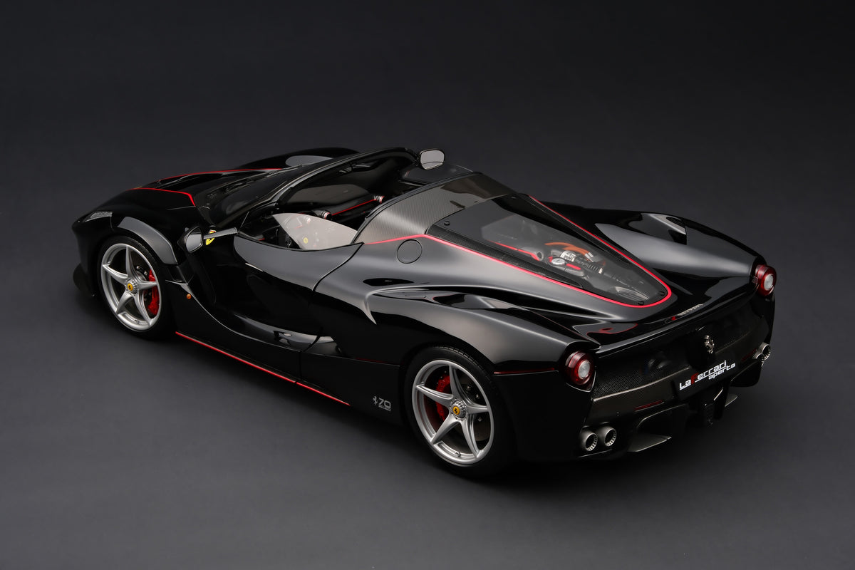 Ferrari LaFerrari Aperta - Tailor Made