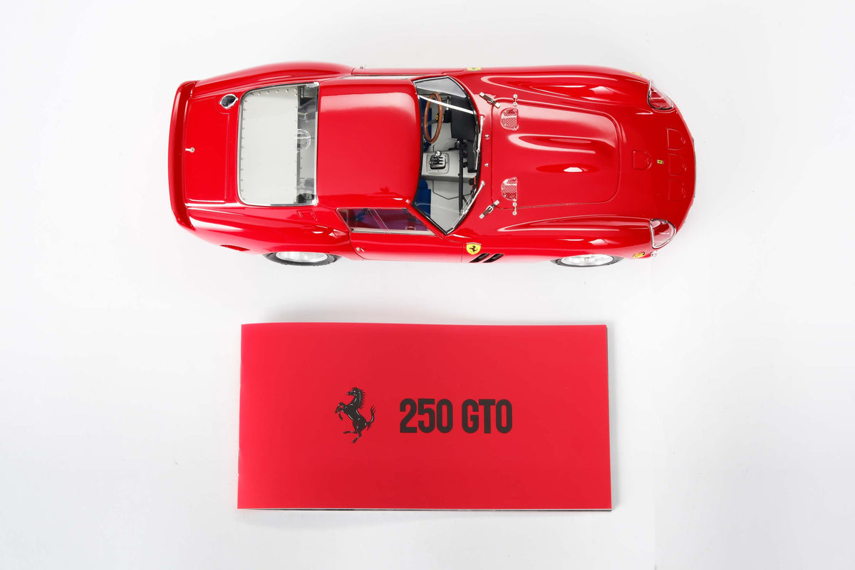 Ferrari 250 GTO - Version route (1962) - Échelle 1:18