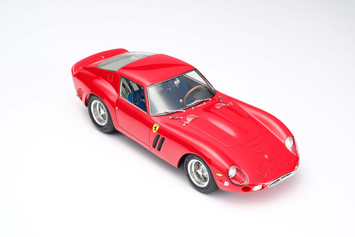 Ferrari 250 GTO - Version route (1962) - Échelle 1:18
