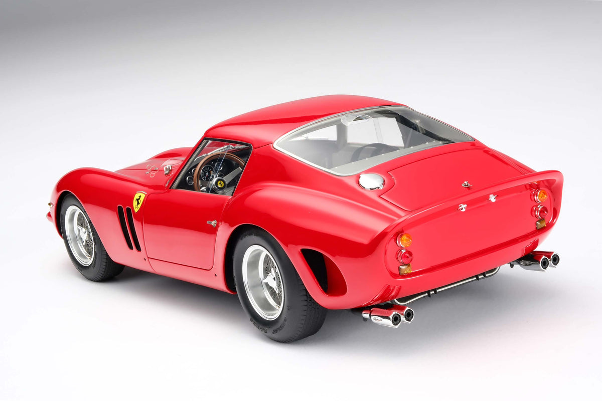 Ferrari 250 GTO - Version route (1962) - Échelle 1:18