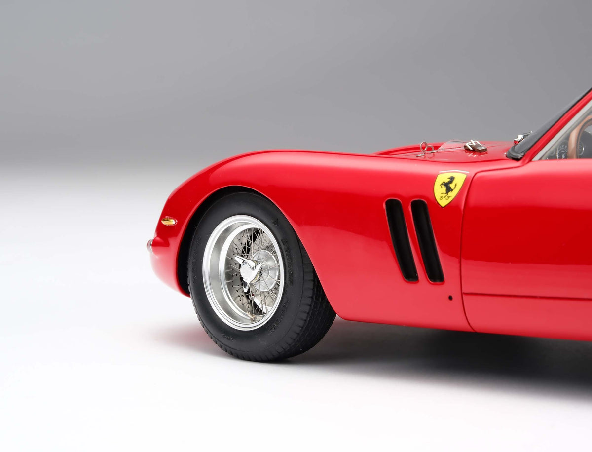 Ferrari 250 GTO - Version route (1962) - Échelle 1:18