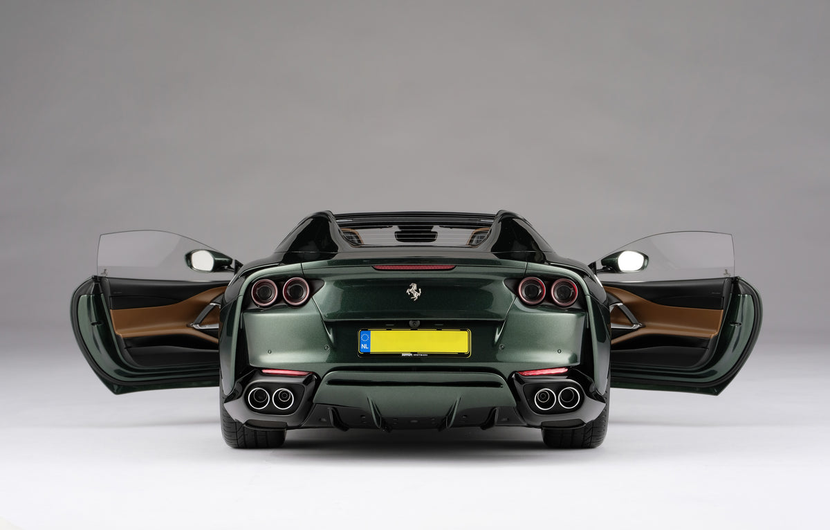 Ferrari 812 GTS - Bespoke - 1:8 Scale Model by Amalgam Collection