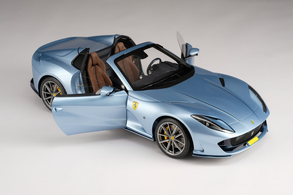 Ferrari 812 GTS - Bespoke - 1:8 Scale Model by Amalgam Collection