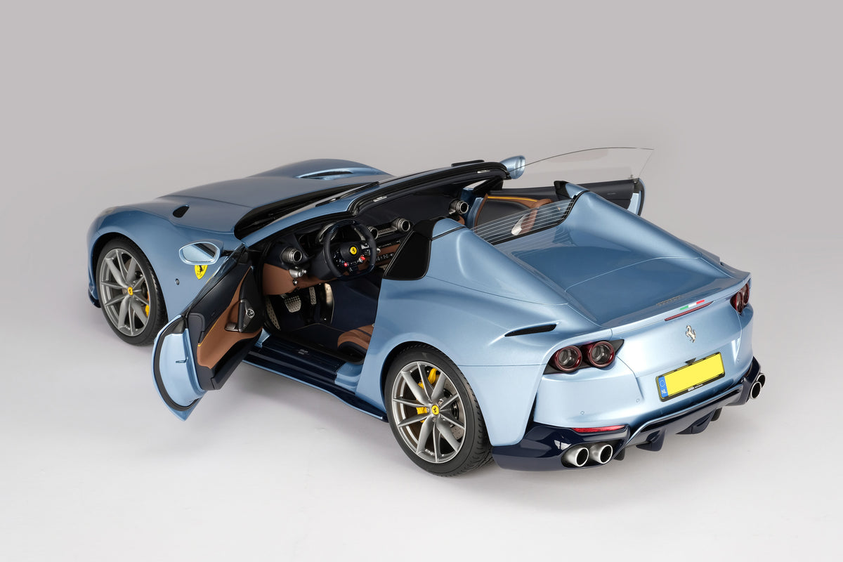 Ferrari 812 GTS - Bespoke - 1:8 Scale Model by Amalgam Collection