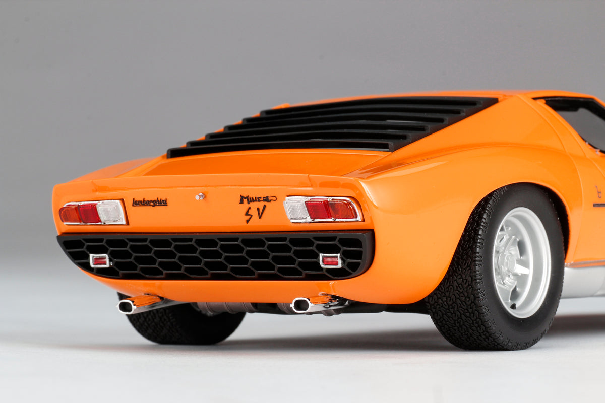 Lamborghini Miura P400 SV - Arancia Miura - 1:18 scale