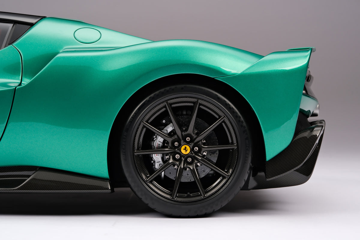 Ferrari 296 Speciale (2025) - Verde Nürburgring - Échelle 1/8