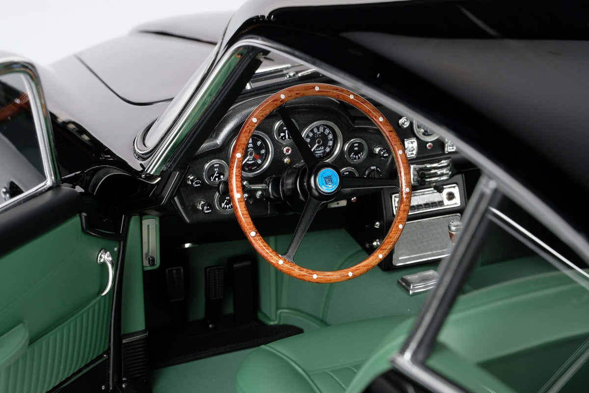 Aston Martin DB5 Vantage (1964) - Tailor Made