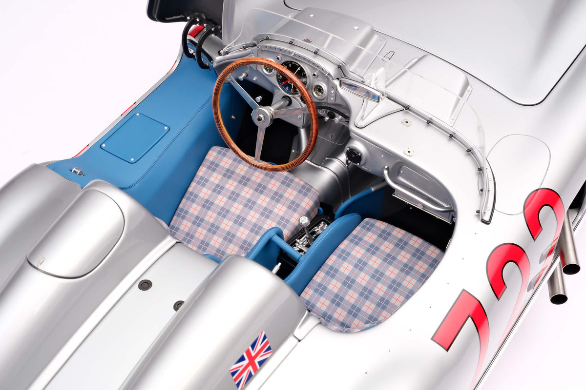 Mercedes-Benz 300 SLR - n° 722 - Vainqueur de la Mille Miglia 1955 - Stirling Moss et Denis Jenkinson - Échelle 1/8