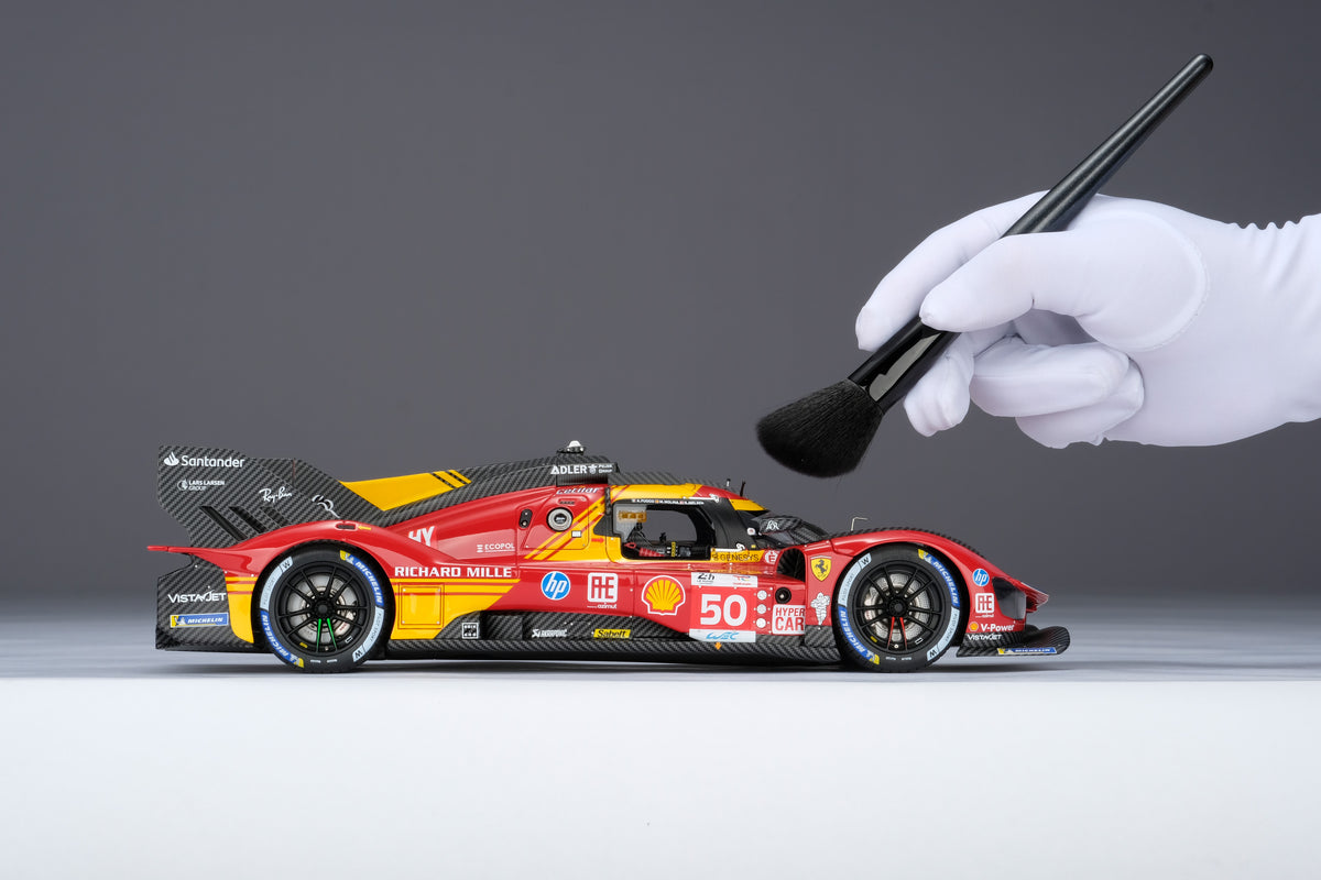 Ferrari 499P - Hypercar n° 50 - Vainqueur des 24 Heures du Mans 2024 - Échelle 1:18