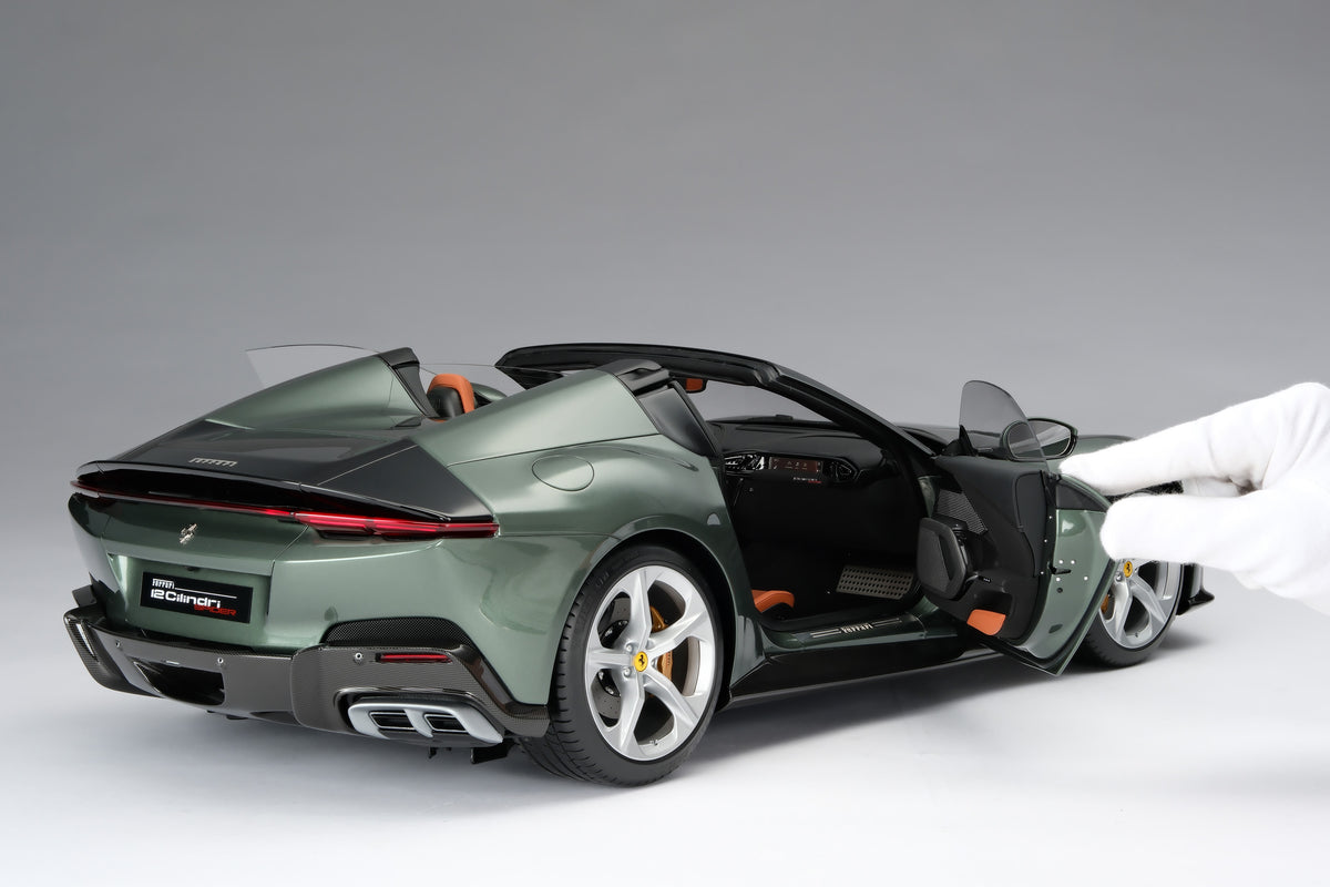 Ferrari 12Cilindri Spider (2024) - Limited Edition at 1:8 scale
