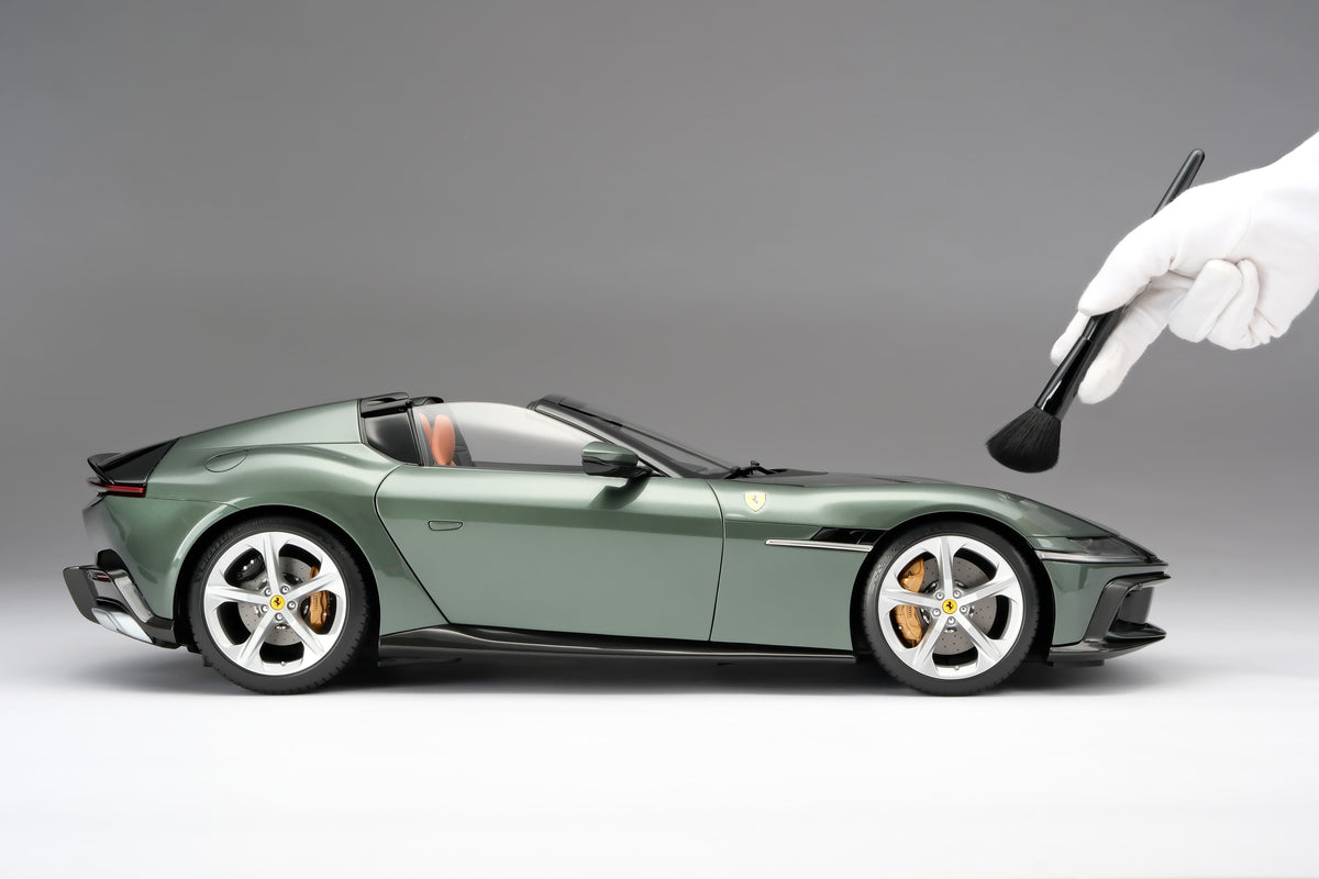 Ferrari 12Cilindri Spider (2024) - Limited Edition at 1:8 scale