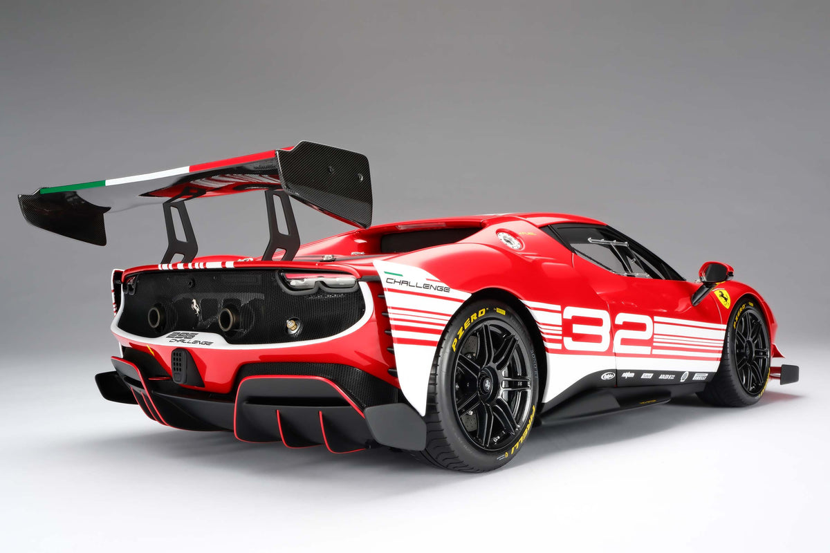 Ferrari 296 Challenge (2023) - 1:8 scale
