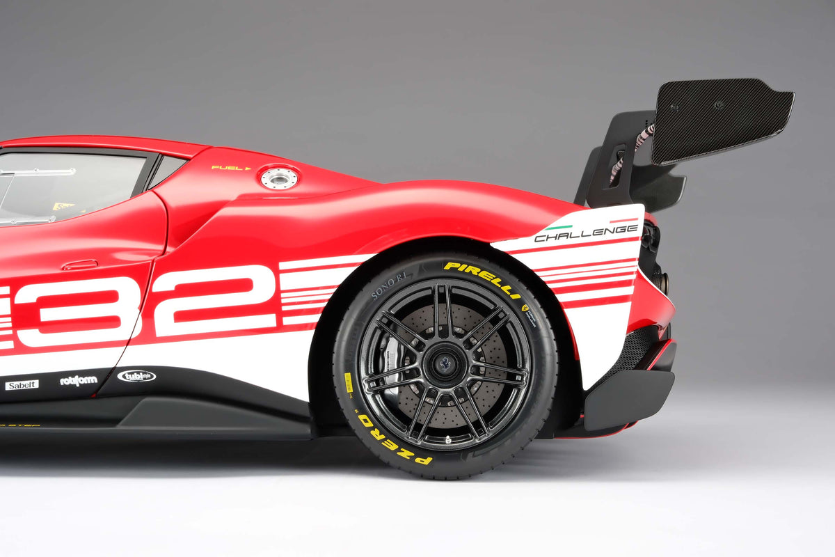 Ferrari 296 Challenge (2023) - 1:8 scale