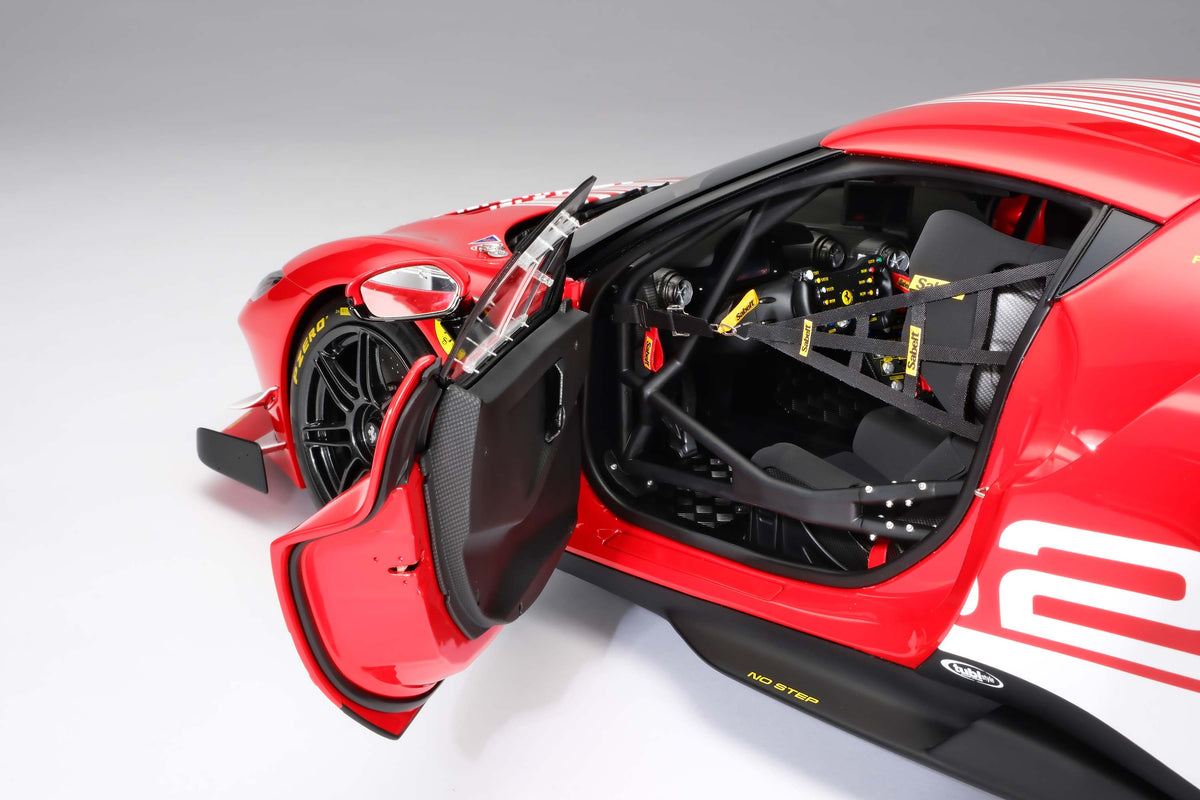 Ferrari 296 Challenge (2023) - 1:8 scale