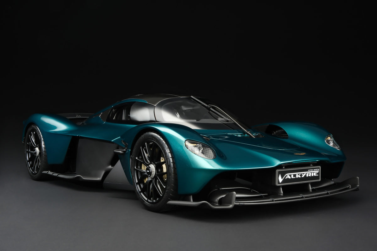 Aston Martin Valkyrie (2021) - Échelle 1:8