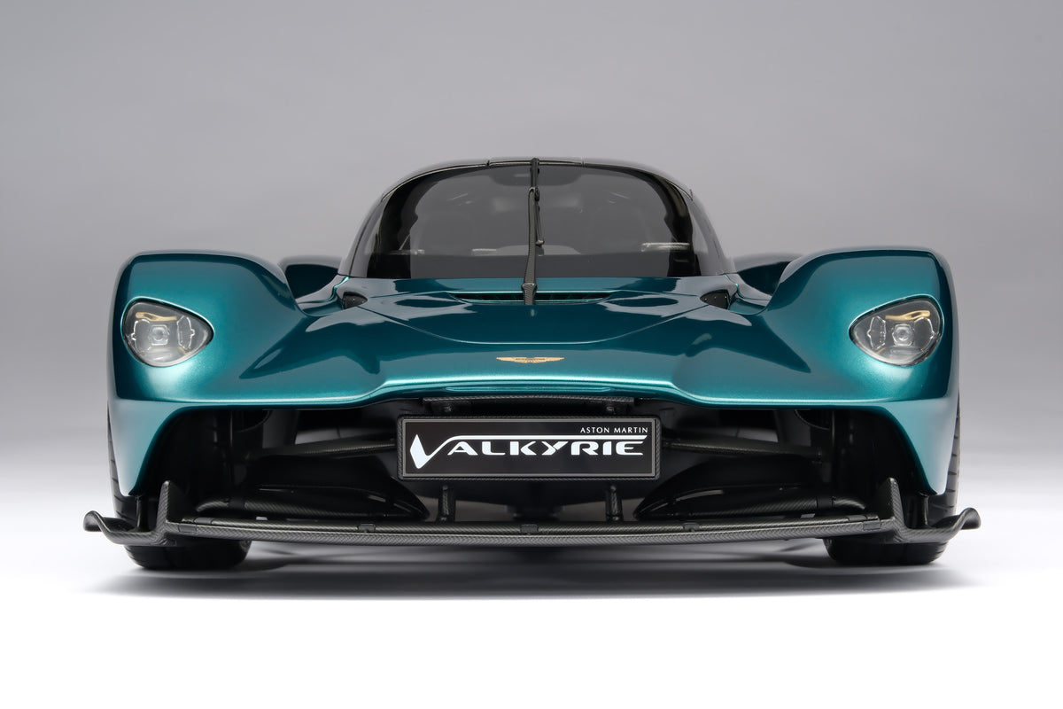 Aston Martin Valkyrie - Limited Edition - 1:8 scale by Amalgam Collection