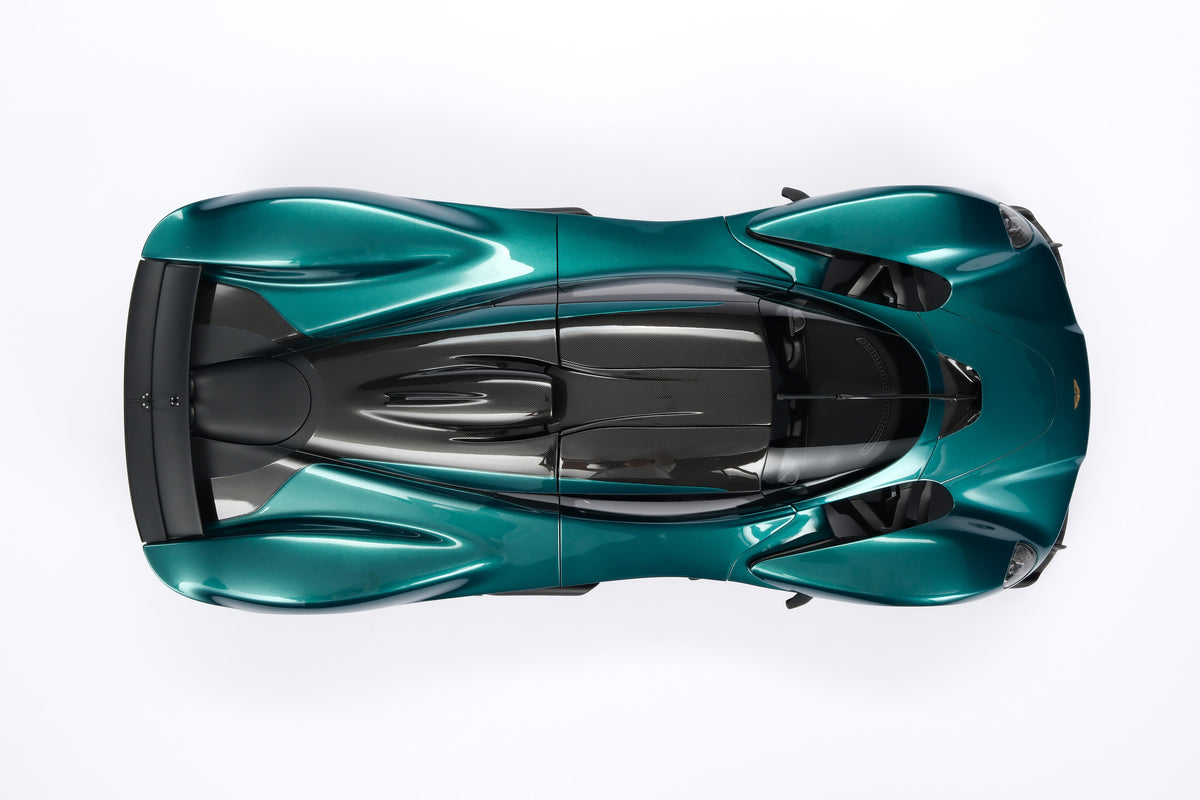 Aston Martin Valkyrie - Limited Edition - 1:8 scale by Amalgam Collection
