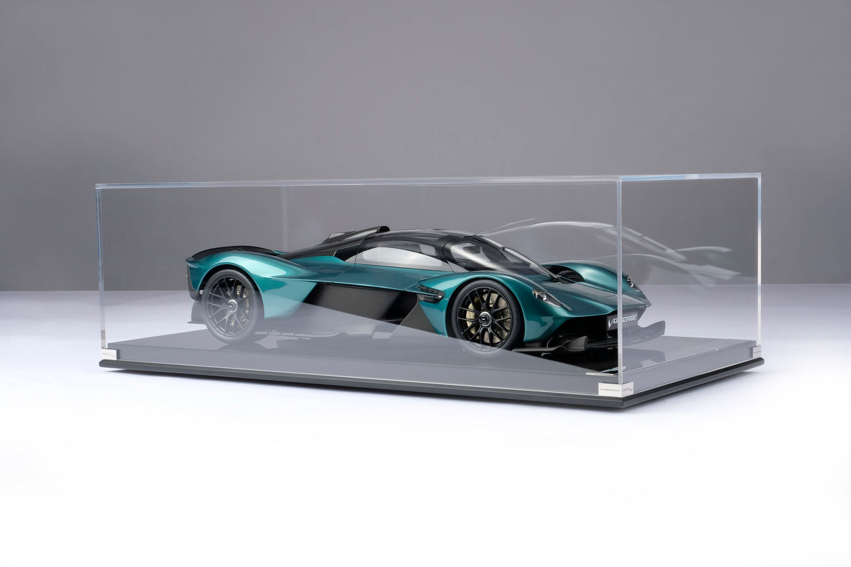 Aston Martin Valkyrie Spider (2023) - Échelle 1:8