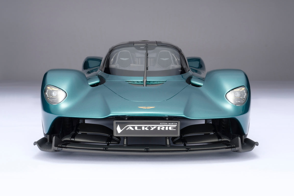 Aston Martin Valkyrie Spider (2023) - Échelle 1:8