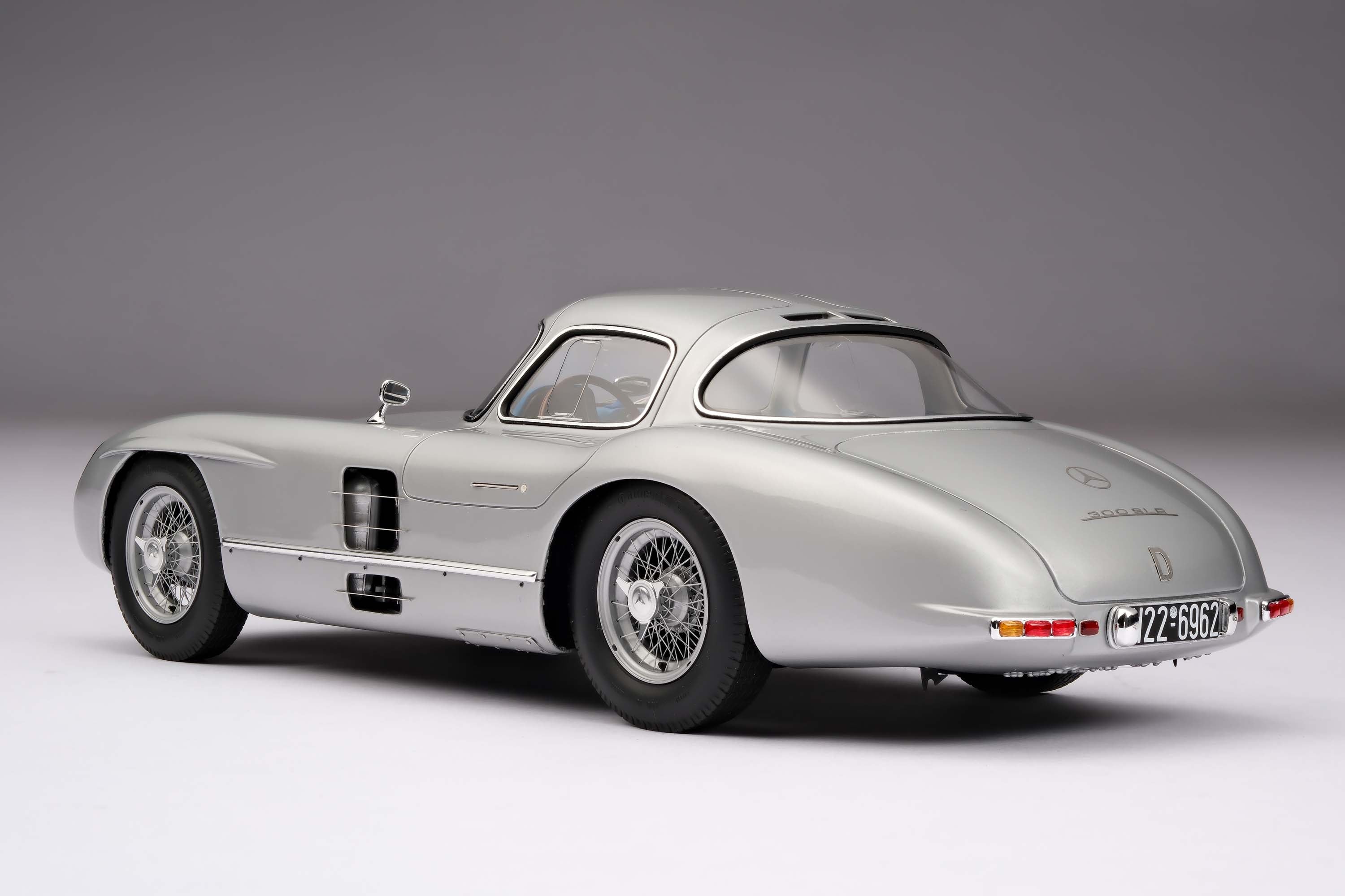 メルセデス・ベンツ 300 SLR「ウーレンハウト クーペ」 – Amalgam