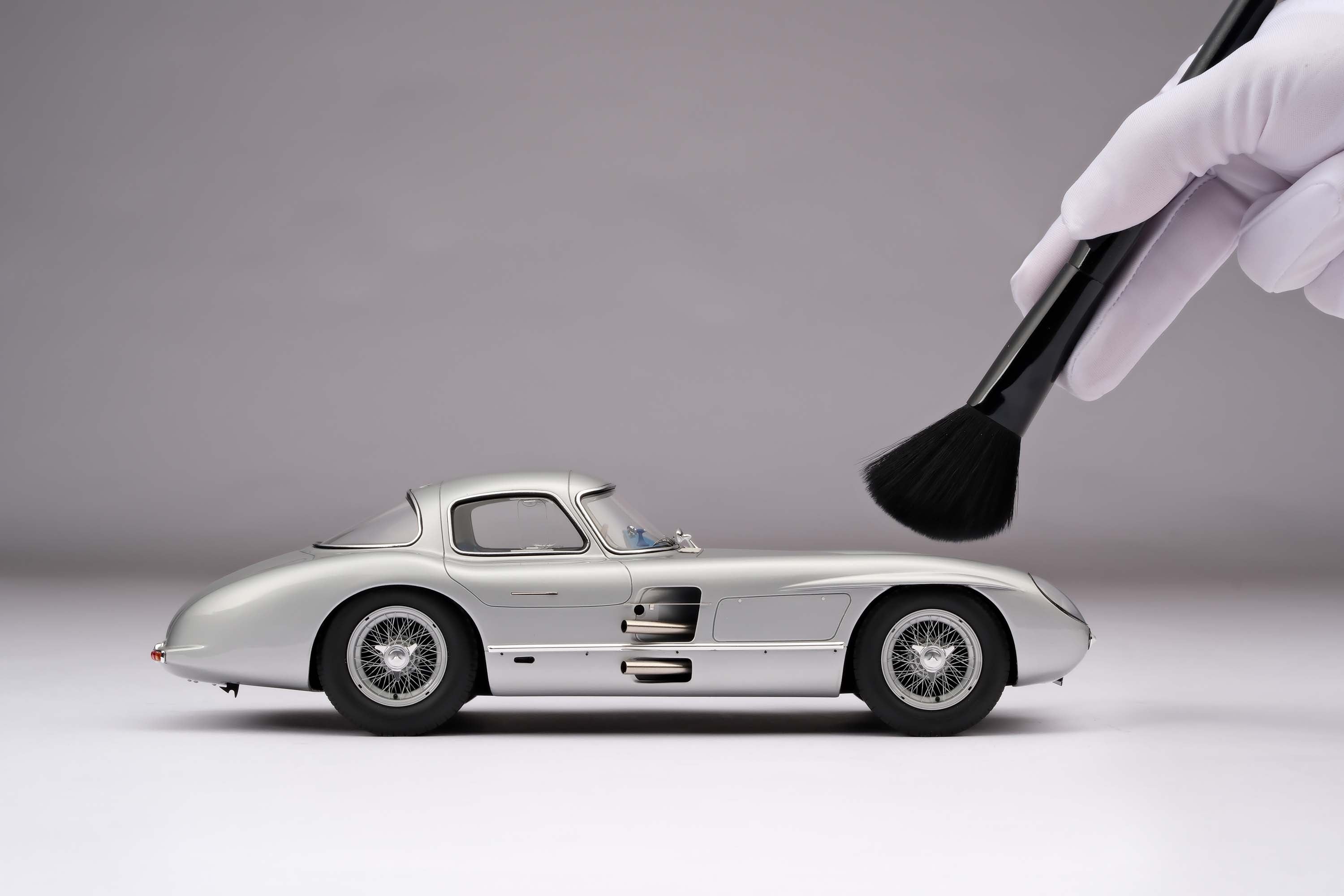 メルセデス・ベンツ 300 SLR「ウーレンハウト クーペ」 – Amalgam