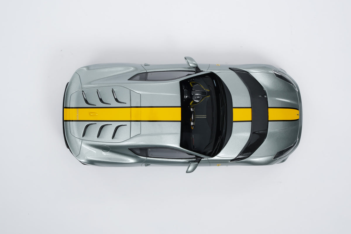 Ferrari 812 Competizione - 1:18 scale