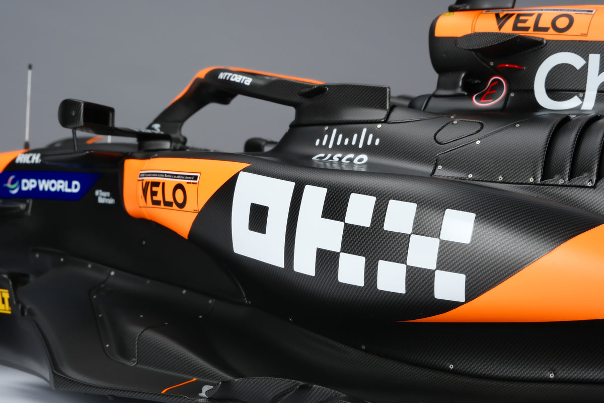 McLaren MCL38 - 2024 Miami Grand Prix - #81 Oscar Piastri - 1:8 scale by Amalgam Collection