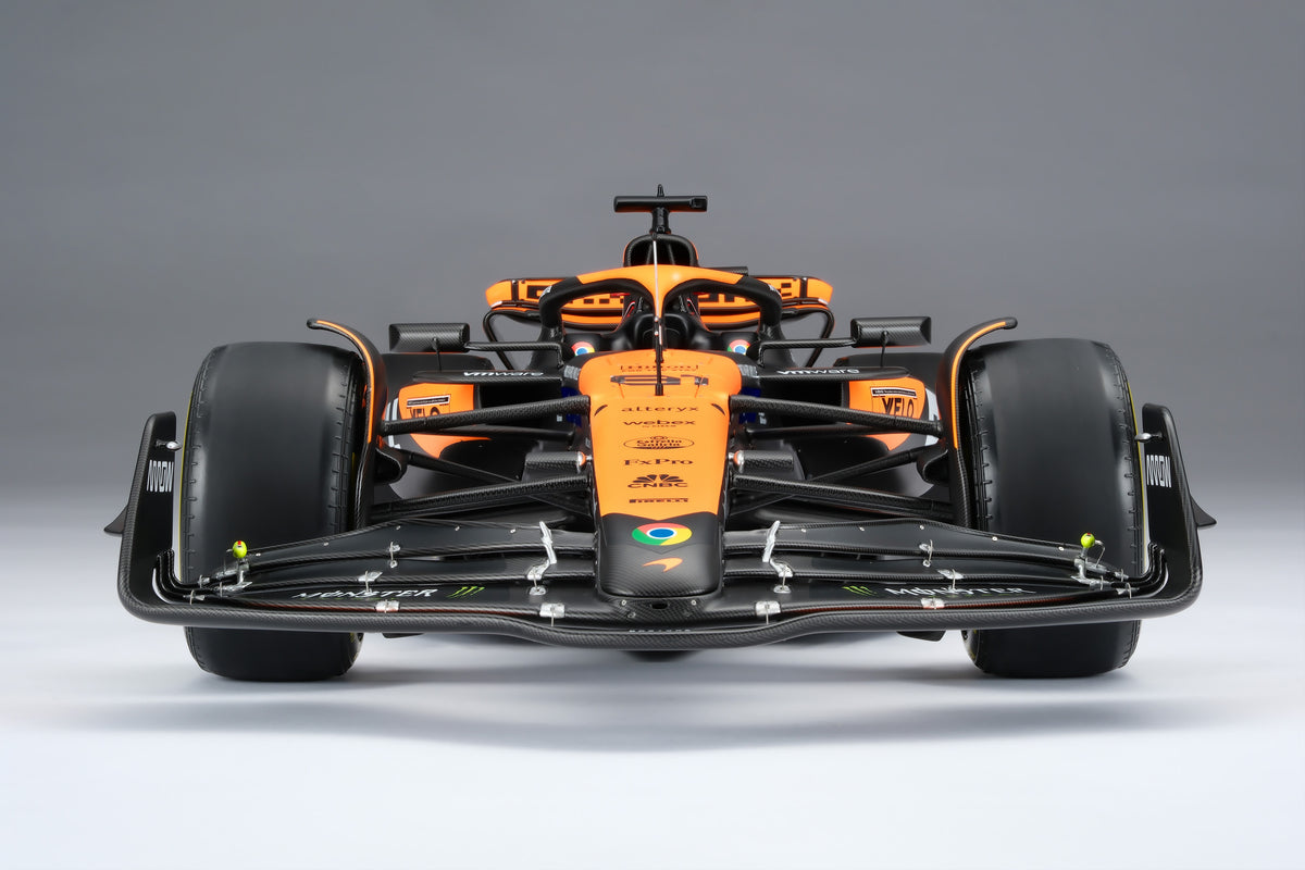 McLaren MCL38 - 2024 Miami Grand Prix - #81 Oscar Piastri - 1:8 scale by Amalgam Collection