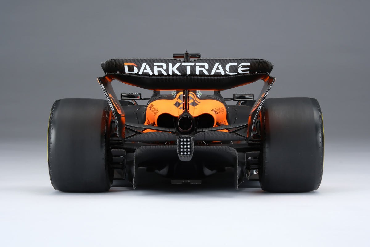 McLaren MCL38 - 2024 Miami Grand Prix - #81 Oscar Piastri - 1:8 scale by Amalgam Collection
