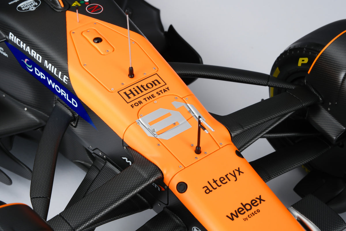 McLaren MCL38 - 2024 Miami Grand Prix - #81 Oscar Piastri - 1:8 scale by Amalgam Collection