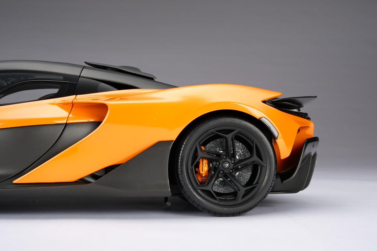 McLaren W1