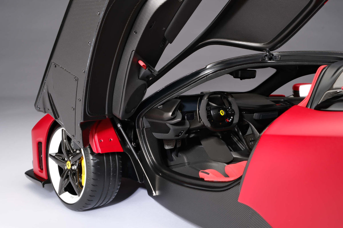 Ferrari F80 (2024) - 2025 Racing Red - 1:8 scale