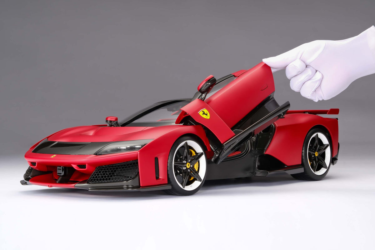 Ferrari F80 (2024) - 2025 Racing Red - 1:8 scale