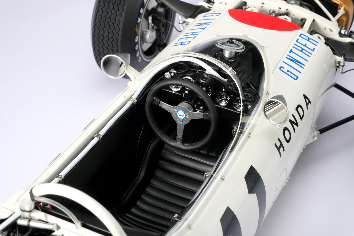 Honda RA272 - Vainqueur du Grand Prix du Mexique 1965 - Richie Ginther