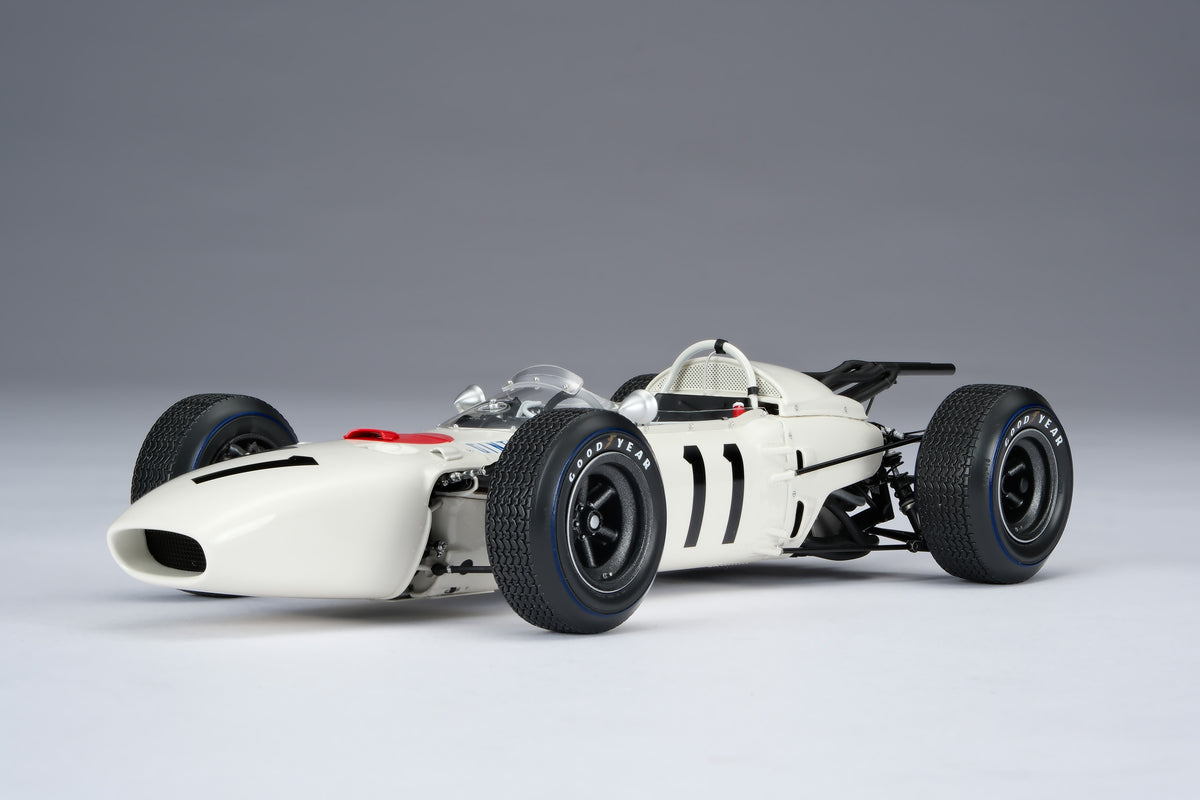 Honda RA272 - 1965 Mexican Grand Prix Winner - Richie Ginther - 1:18 scale