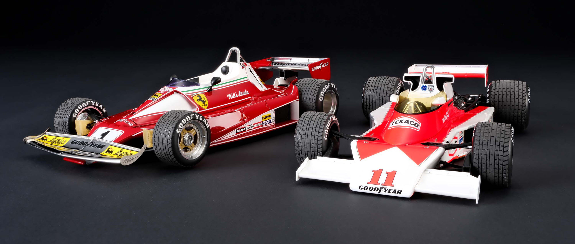 Hunt v Lauda - Ferrari 312 T2 & McLaren M23D - 1976 Japanese Grand Prix - 1:18 scale models