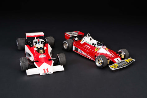 Hunt v Lauda - Ferrari 312 T2 & McLaren M23D - 1976 Japanese Grand Prix - 1:18 scale models