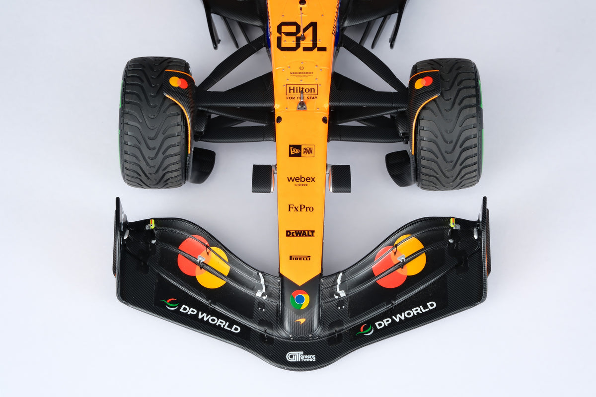 McLaren MCL39 - 2025 Australian Grand Prix - #81 Oscar Piastri at 1:18 scale by Amalgam Collection