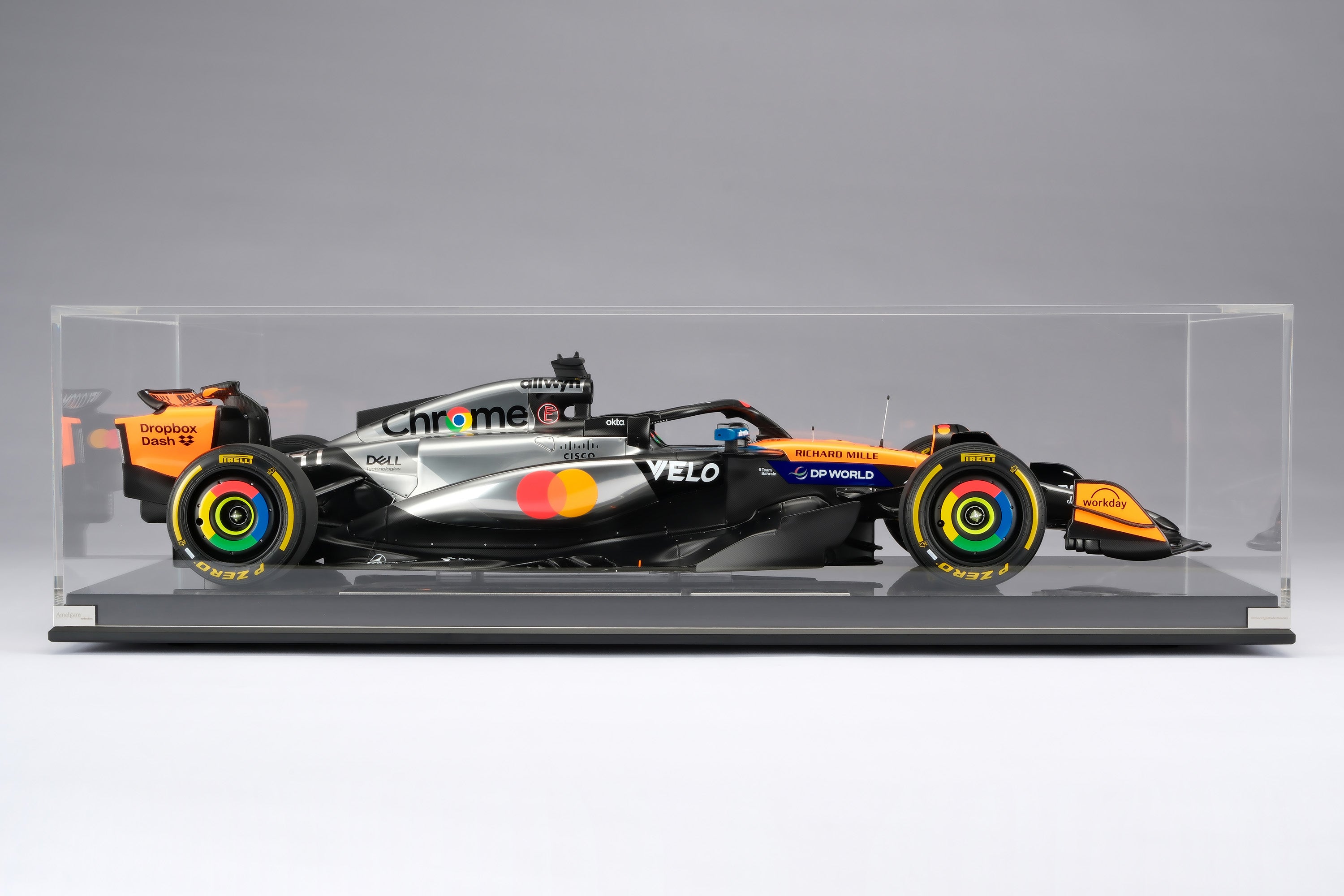 マクラーレン MCL39 - 2025年イギリスグランプリ – Amalgam Collection