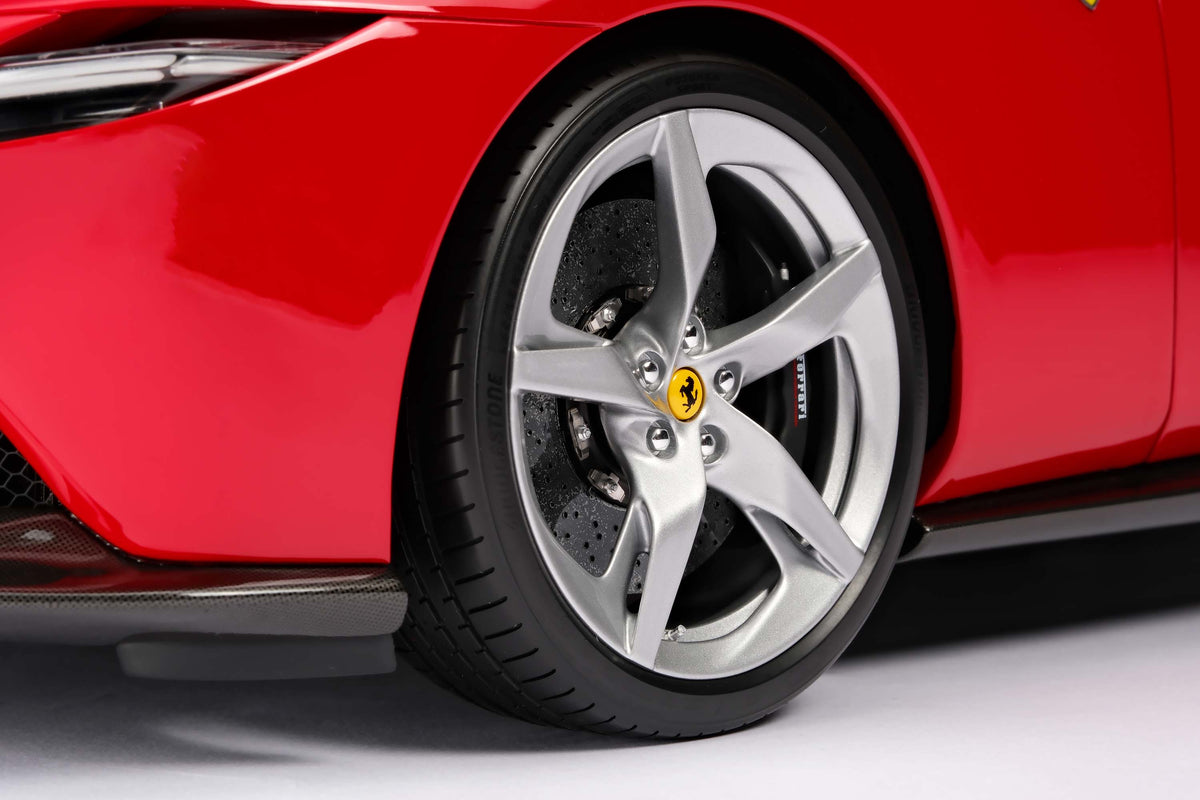 Ferrari Amalfi (2026) - Rosso Corsa - Échelle 1:8
