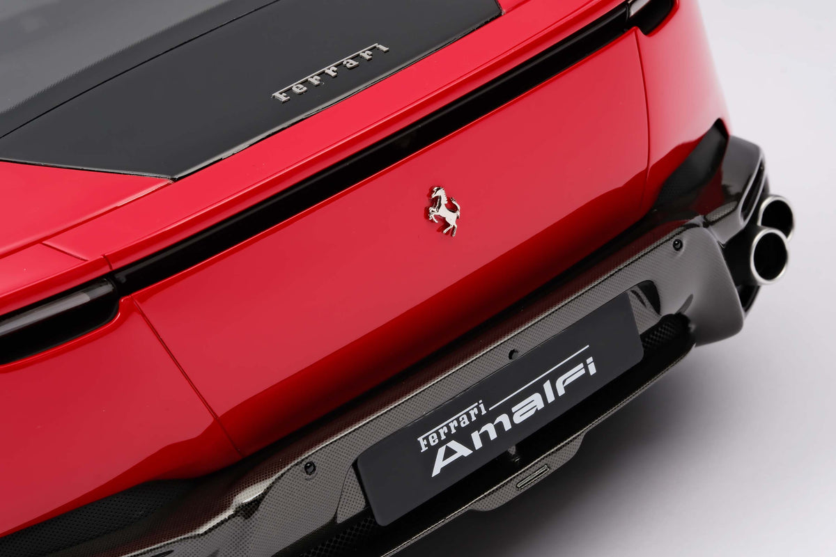 Ferrari Amalfi (2026) - Rosso Corsa - Échelle 1:8