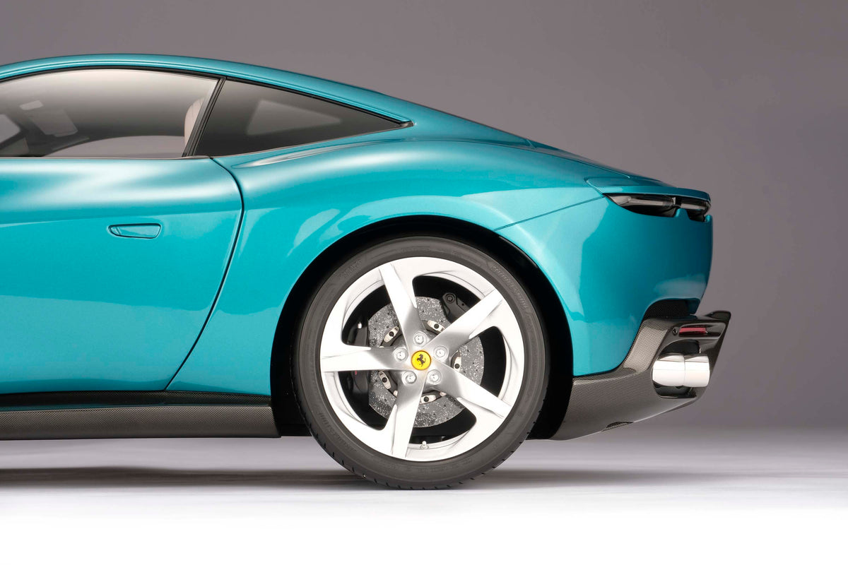 Ferrari Amalfi (2026) - Verde Costiera - 1:8 scale