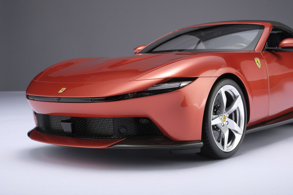 Ferrari Amalfi Spider (2026) - Rosso Tramonto - 1:8 scale