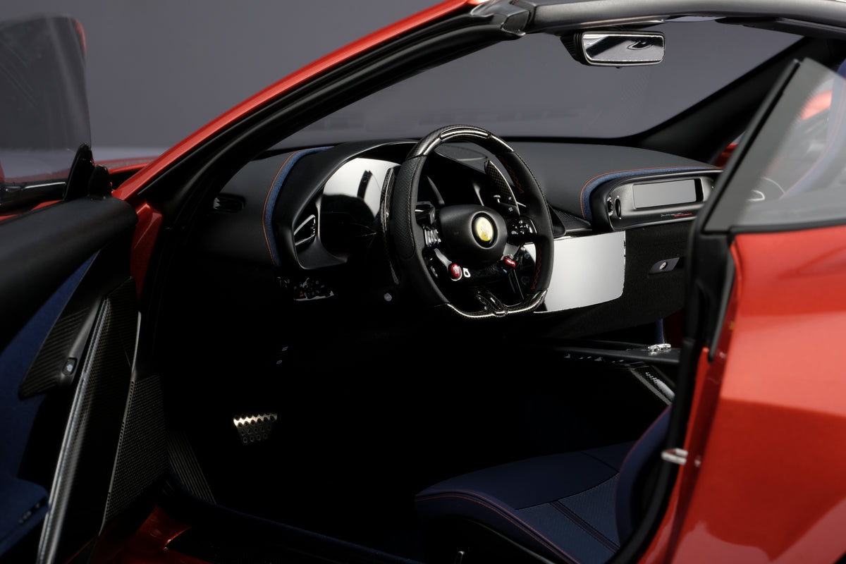 Ferrari Amalfi Spider (2026) - Rosso Tramonto - Échelle 1:8