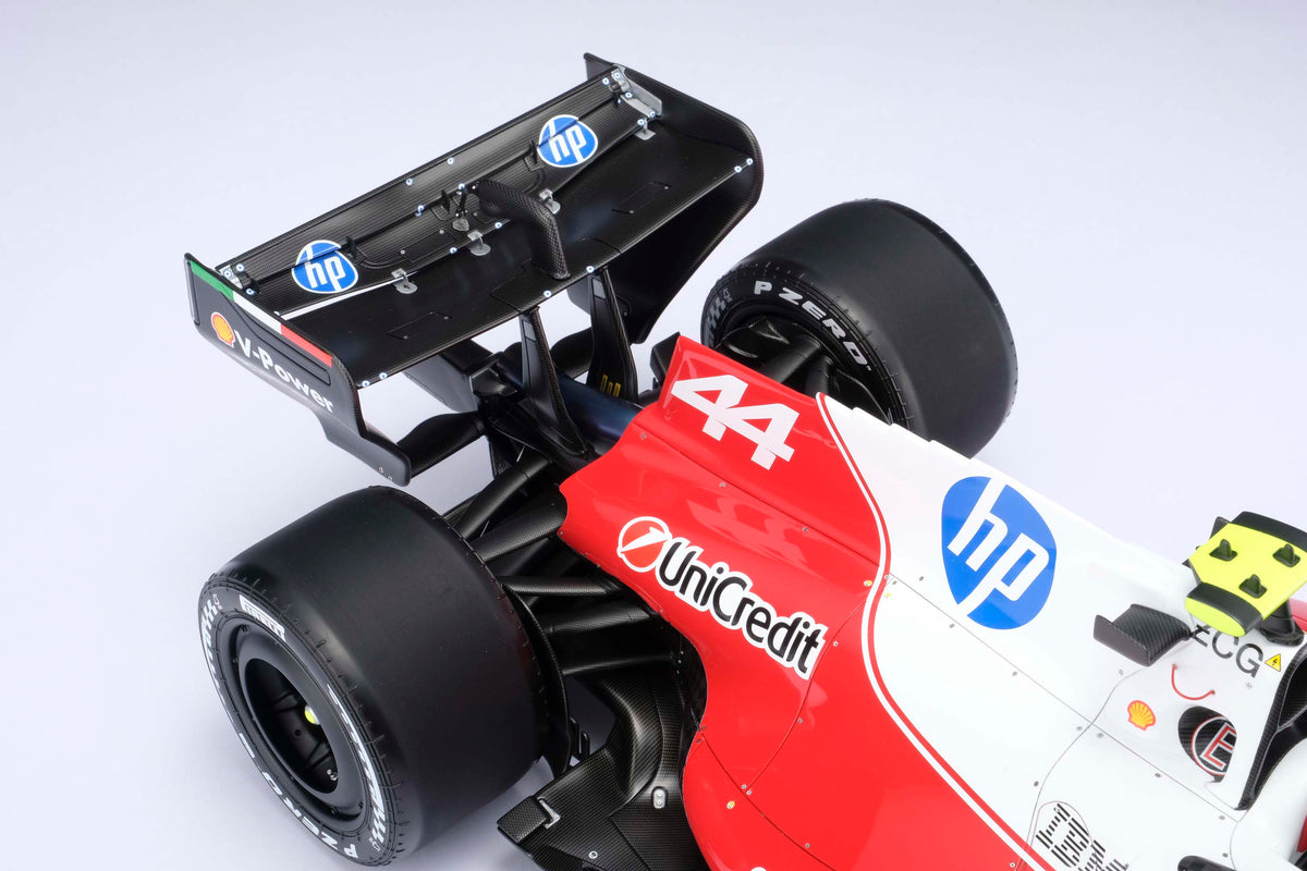 Ferrari SF-26 - Grand Prix de Chine 2026 - Lewis Hamilton - Échelle 1:8