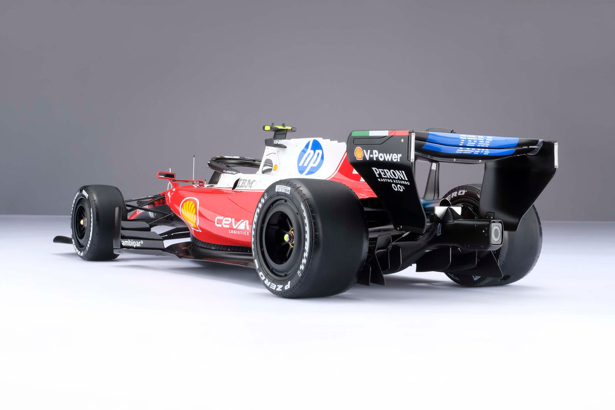 Ferrari SF-26 - Grand Prix de Chine 2026 - Lewis Hamilton - Échelle 1:8