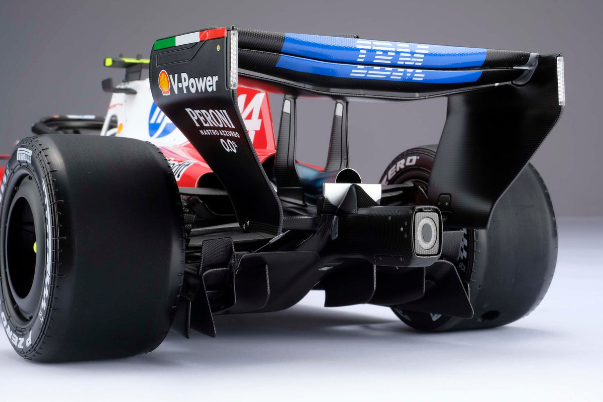Ferrari SF-26 - Grand Prix de Chine 2026 - Lewis Hamilton - Échelle 1:8